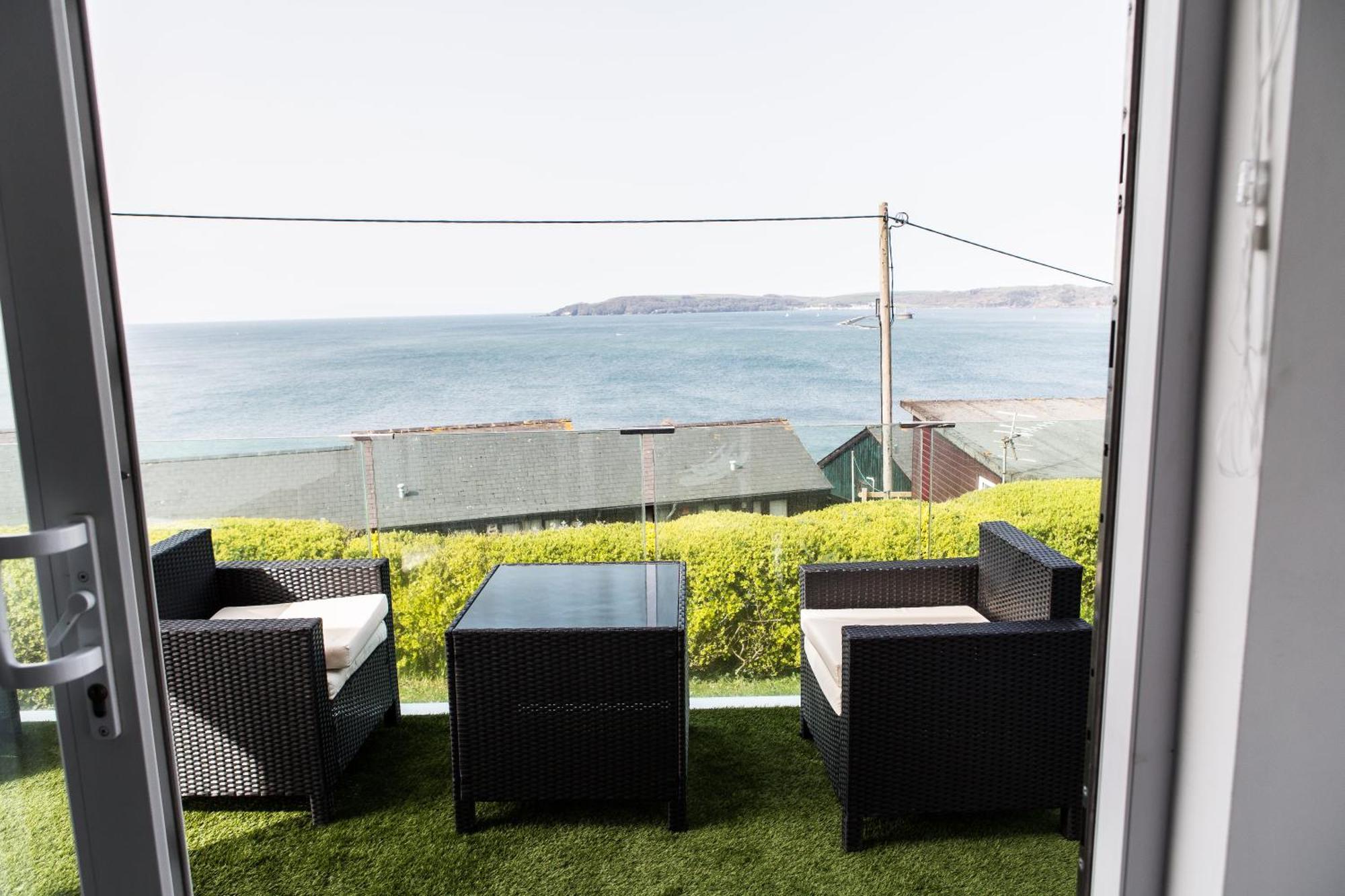 2 Bedroom Chalet With Sea Views Plymouth Kültér fotó